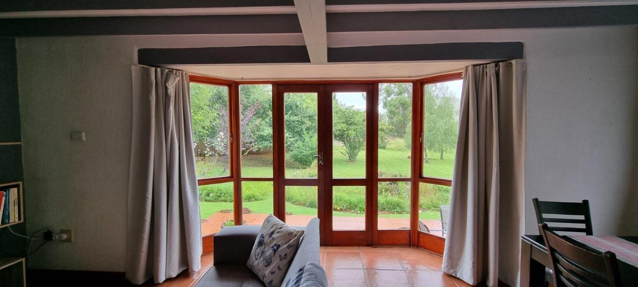 Dullvino Cottage No 15 At Critchley Dullstroom Bagian luar foto